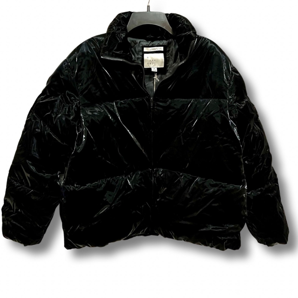 Cute Black Puffer Jacket (Size - XS)